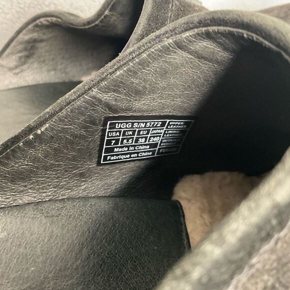 UGG Australia Womens Black Suede Leather Abbie Studded Wooden Clog Mules Size 7 - Picture 10 of 12